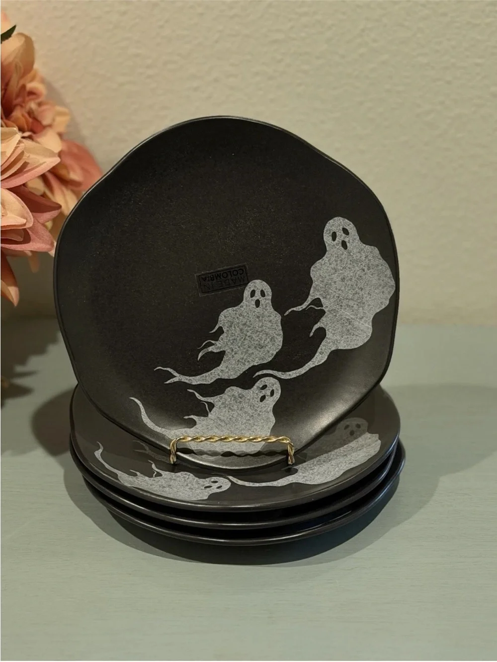 Corona Spooky Ghosts Halloween Salad/Dessert Plates Set-4. 8